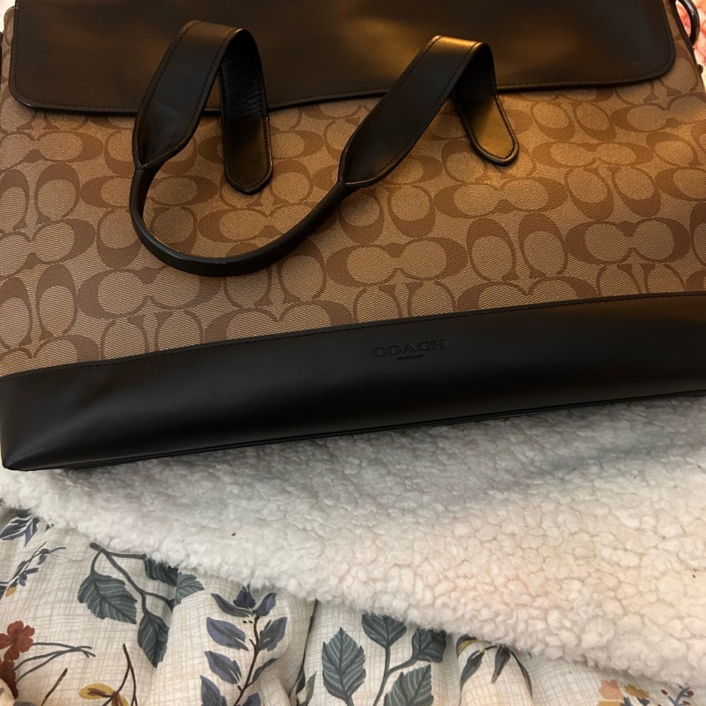 Coach Black and Tan Laptop Bag - Picture 5 of 8